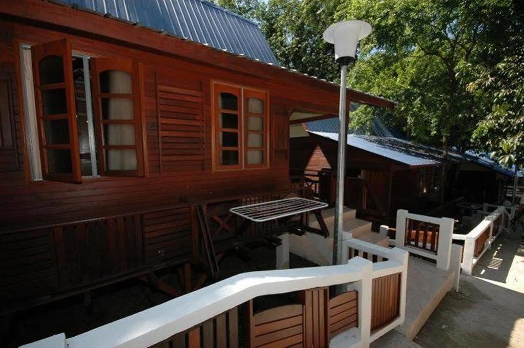 Shari La Island Resort Kampong Pasir Hantu Exterior foto
